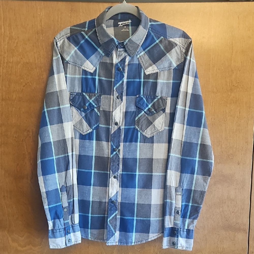 Arizona Jean Company Blue and Gray Plaid Shirt